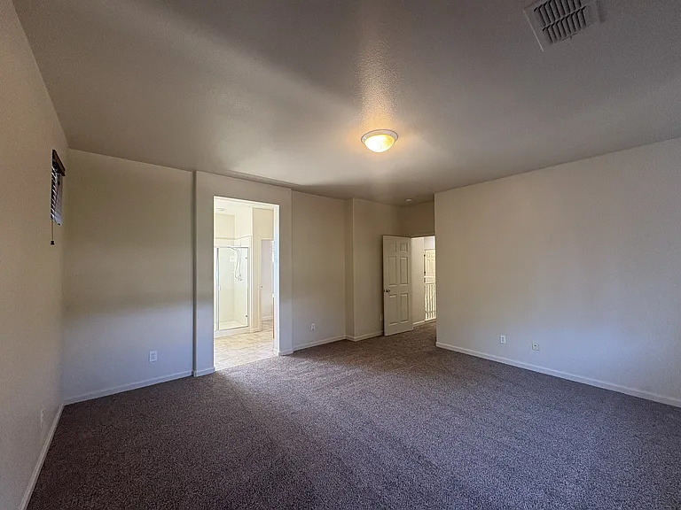 3564 Sarasota Ave — Photo 24