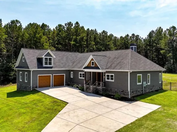 368 Pine Rd, Rockmart, GA 30153