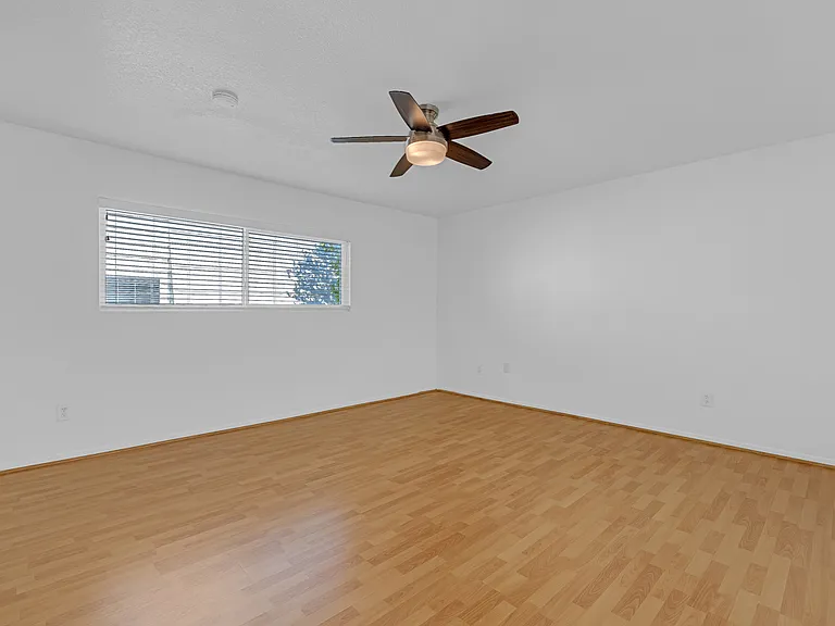 1434 Highland Ave #10 — Photo 10
