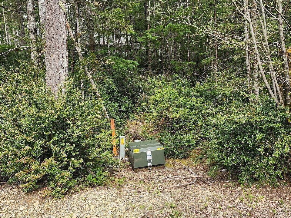 1st image of 51 E Blackberry Lane