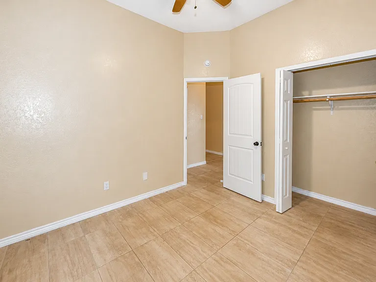 2308 Woodlands Dr — Photo 13