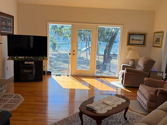 4th image of 1813 Clark Hills Cir