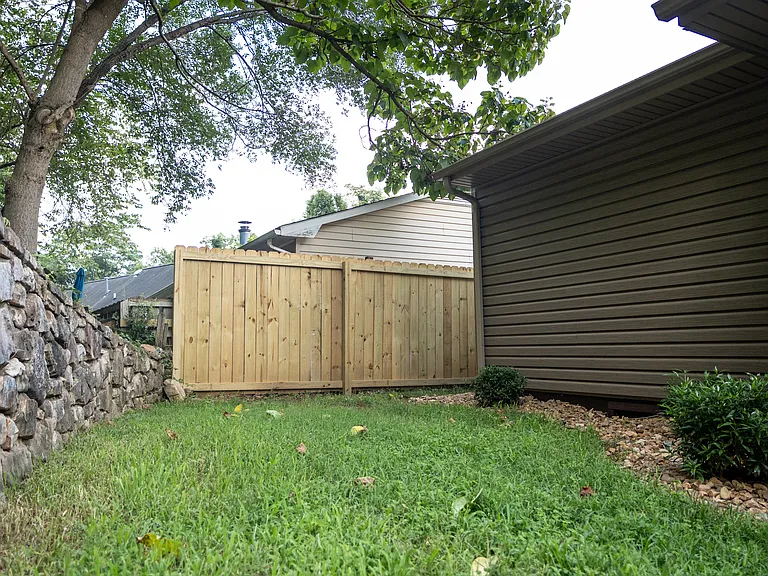 2633 Bluefield Blvd SW — Photo 18