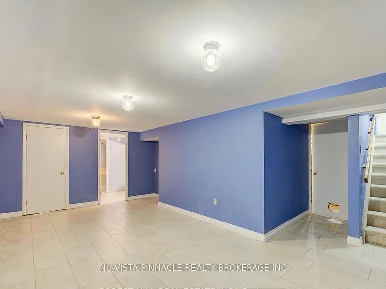 530 Huron St — Photo 15