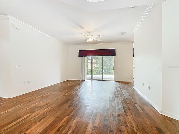 5th image of 525 SHOREHAVEN  DRIVE
