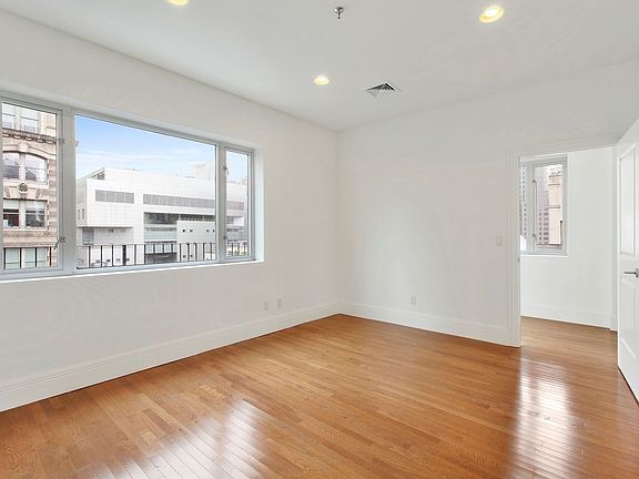 3rd image of 66 Franklin St APT 7B