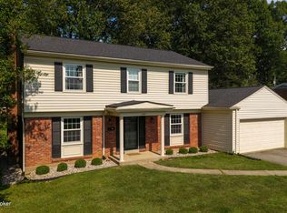 1415 Carlimar Ln, Graymoor Devondale, KY 40222