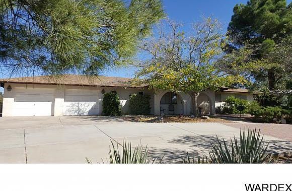 1st image of 3015 Pasadena Ave