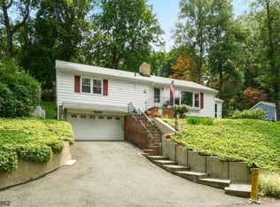 23 Fern Rd, Sparta, NJ 07871