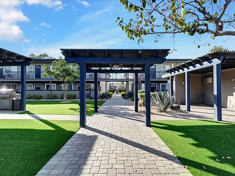 Tierra Palms Apartment Homes — Photo 65