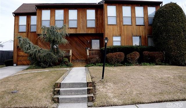 1st image of 142 Morton Blvd