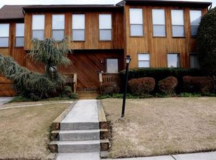 142 Morton Blvd, Plainview, NY 11803
