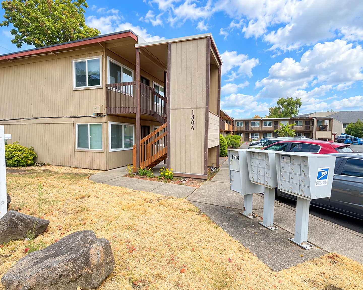 4th Plain Court Apartments — Photo 1