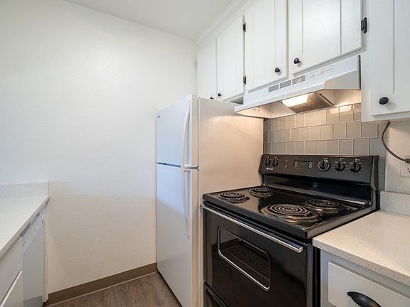 2nd image of 4233 Shelter Creek Ln