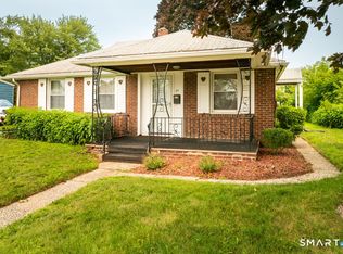 21 Stillwell Drive, Plainville, CT 06062
