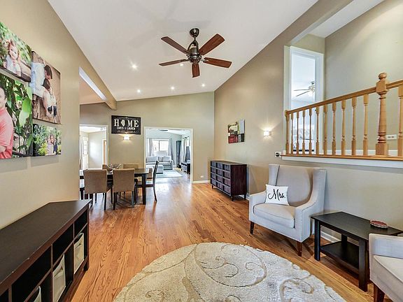 2nd image of 1315 W Leona Ter