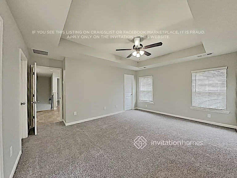 73 Windsor Way — Photo 10
