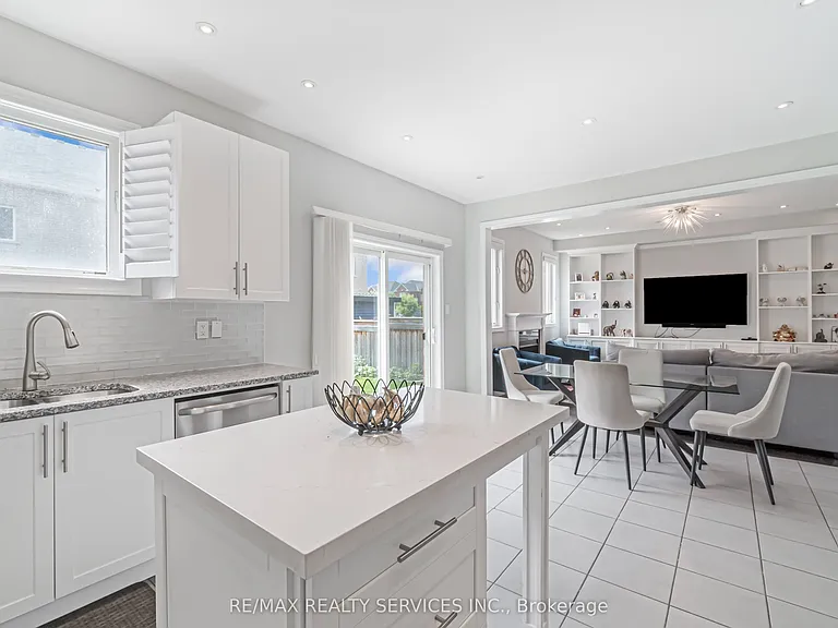 406 Cedar Hedge Rd — Photo 12