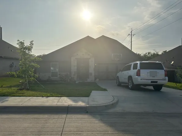 314 Pleasant View Dr, Weatherford, TX 76086