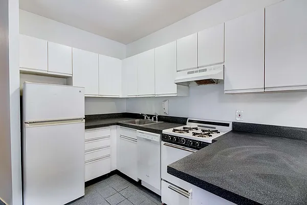 Rented by LG Fairmont Group | media 4