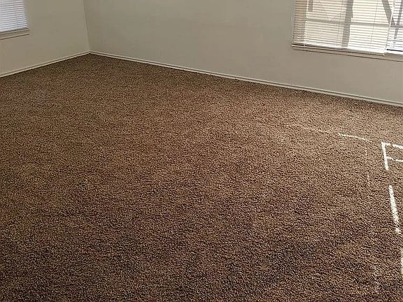 2nd image of 110 McGregor St