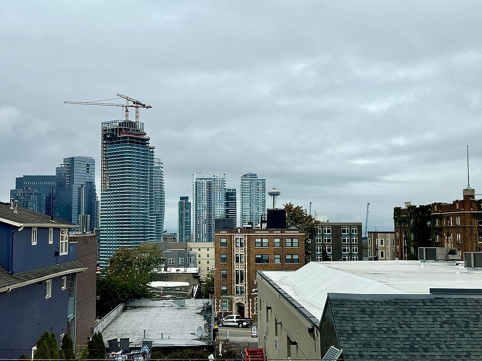 1st image of 600 E Denny Way #29