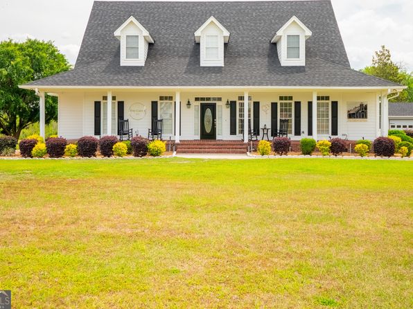 103 Camp Ln, Valdosta, GA 31601