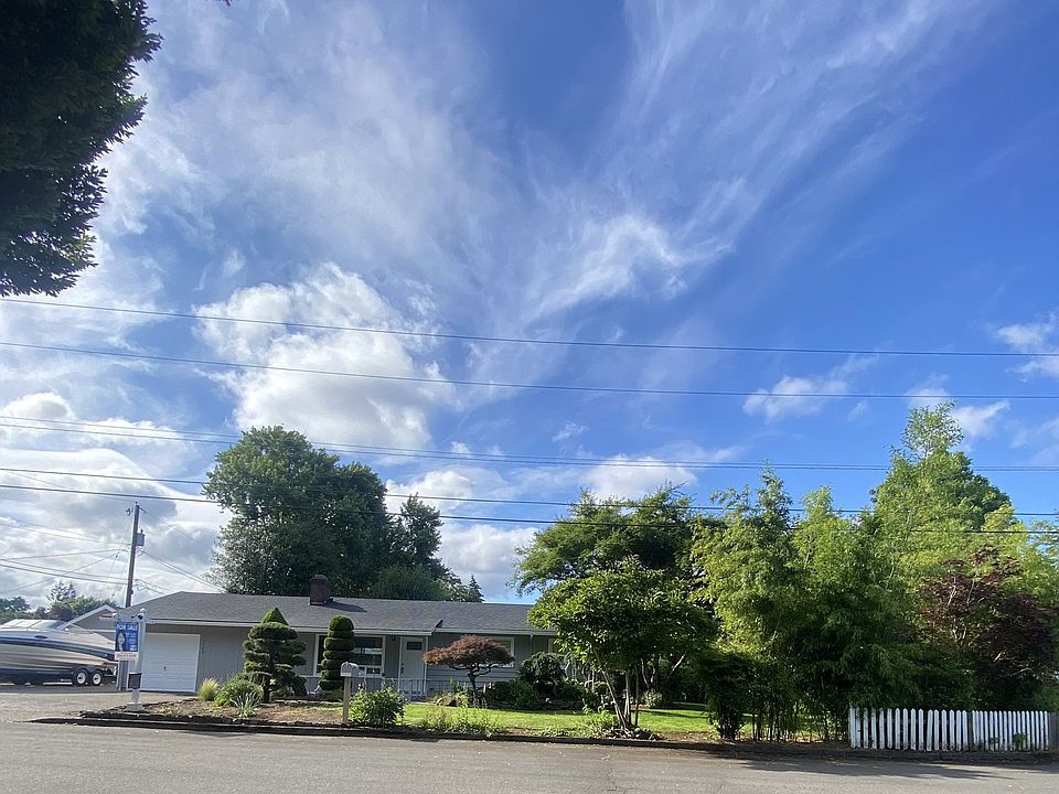 1st image of 3103 NE Littler Way