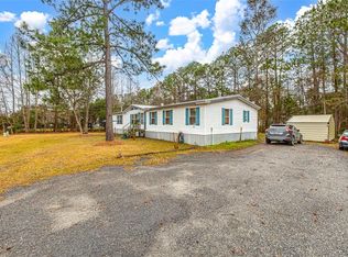 1020 Jim Truesdell St, Darien, GA 31305