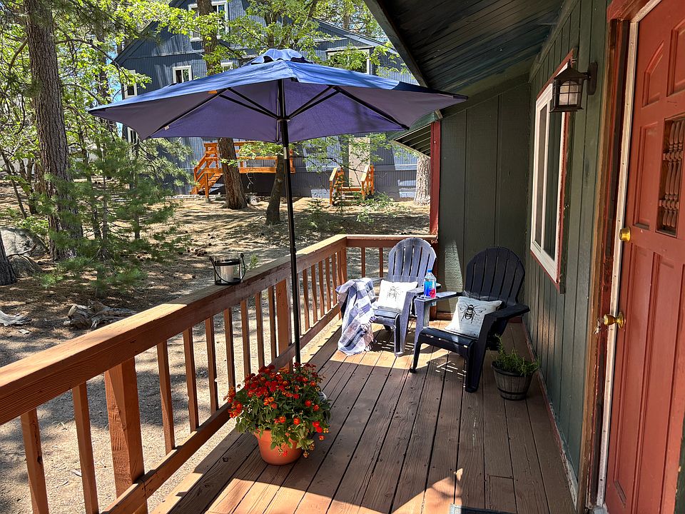 Front deck