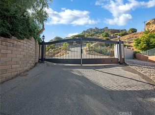 501 Thompson Ave #2, Chatsworth, CA 91311