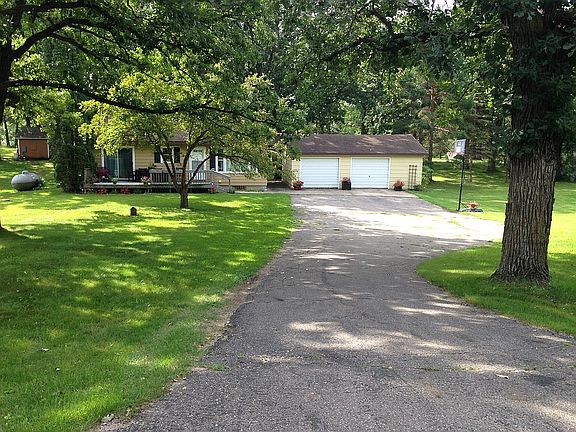 3rd image of 32250 Birchwood Shore Dr