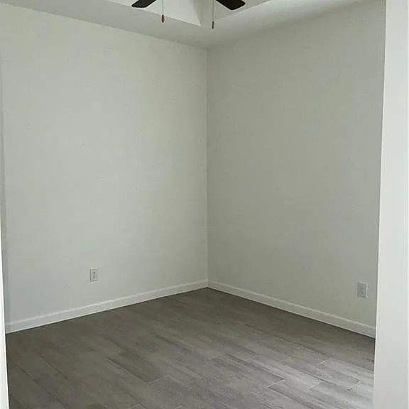 3904 Ventura Ave #2 — Photo 11