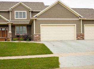 1714 Ancaster Dr NE, Byron, MN 55920