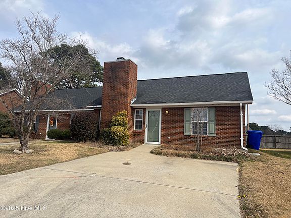 3rd image of 4128 Bridge Ct #B