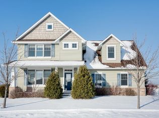 141 Gateway Pkwy, Osceola, WI 54020