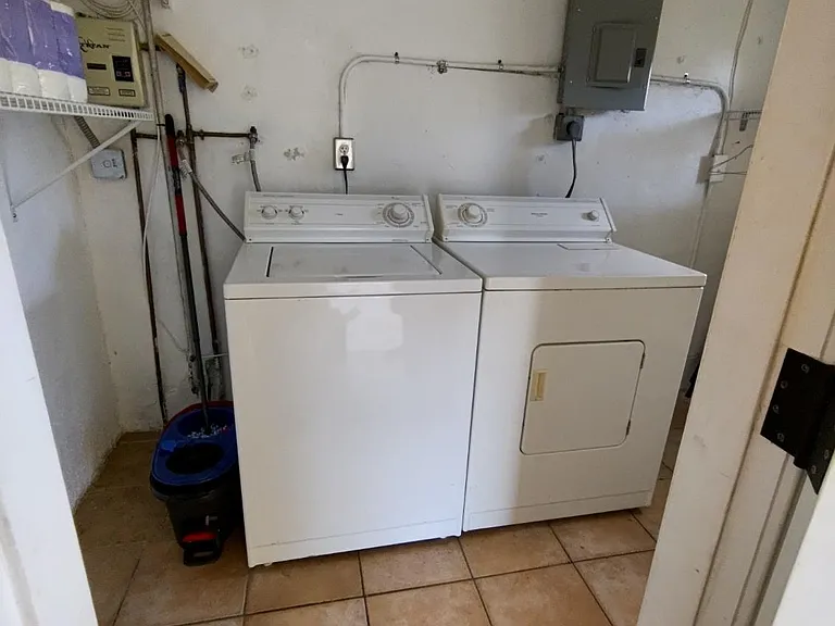 1505 NW 58th Ave — Photo 16