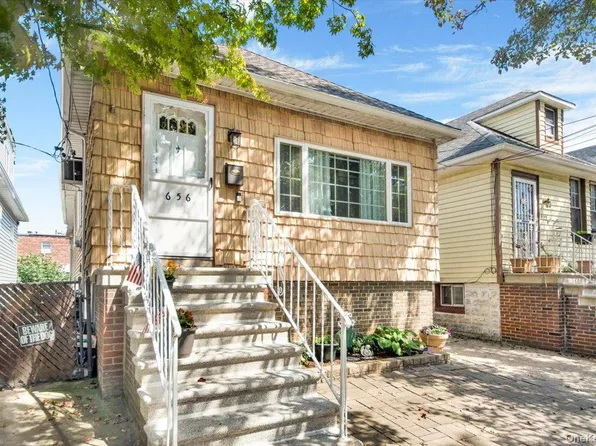 656 Wilcox Avenue, Bronx, NY 10465