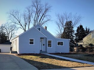 2416 S 12th Ave, Broadview, IL 60155