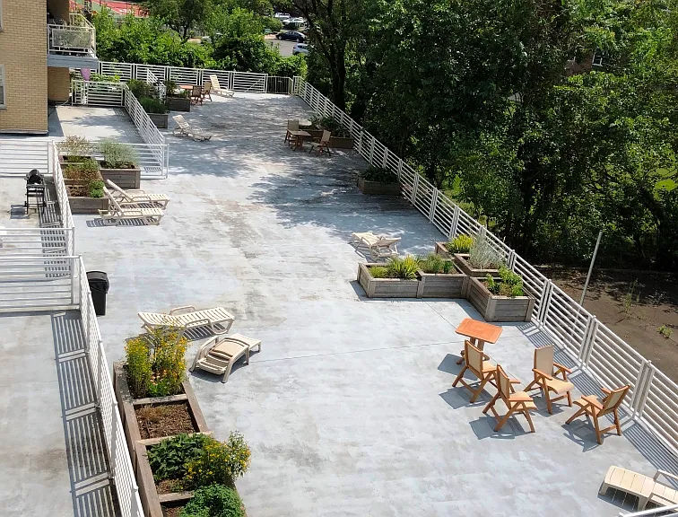 23-50 Waters Edge Dr #D — Photo 4