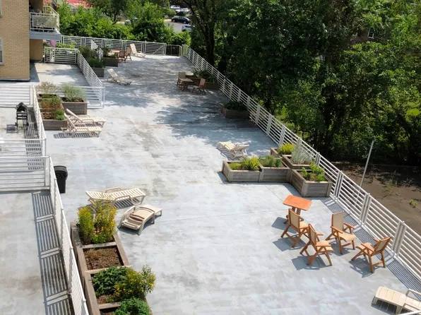 23-50 Waters Edge Drive image 3 of 25