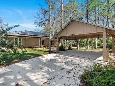 525 Jung Blvd W, Naples, FL, 34120