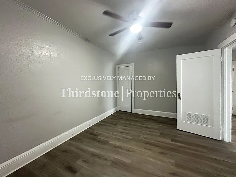 82 W 32nd St #7 — Photo 5