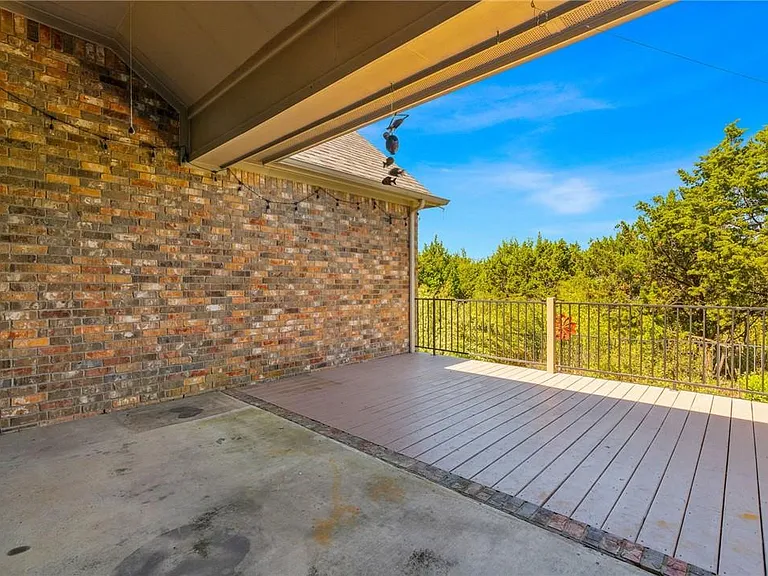 4708 Mont Blanc Dr — Photo 30