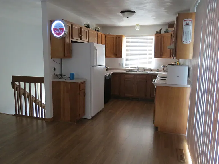 482 N 7th St #2 — Photo 11