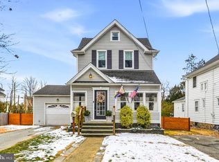 30 Volan St, Merchantville, NJ 08109