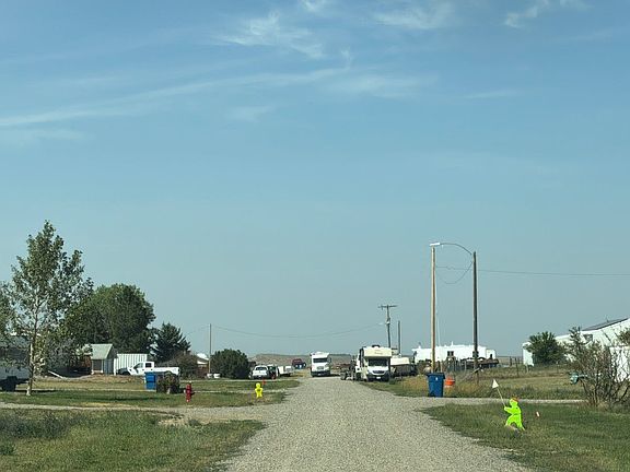 5th image of 14053 4th St