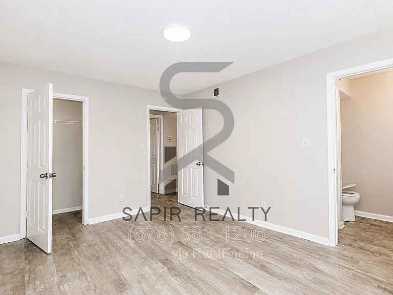 2055 Alison Ct SW #3 — Photo 8