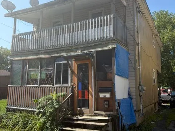321 Louisa St, Cornwall, ON K6H 4R2