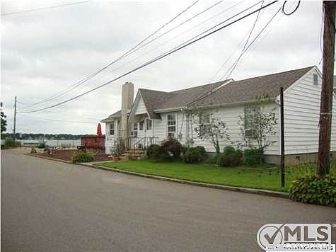 1st image of 1 River Dr